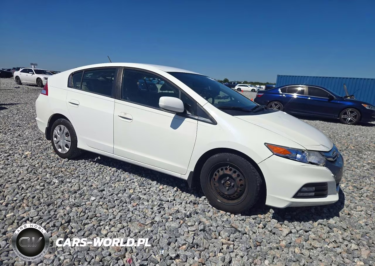 2014 Honda Insight VIN:JHMZE2H3XES002013 - 4