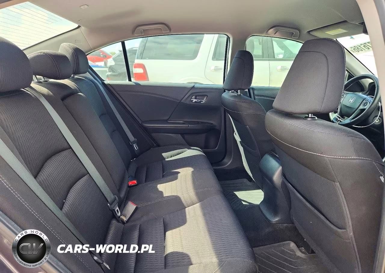 2015 Honda Accord Sport VIN:1HGCR2F51FA267931 - 10