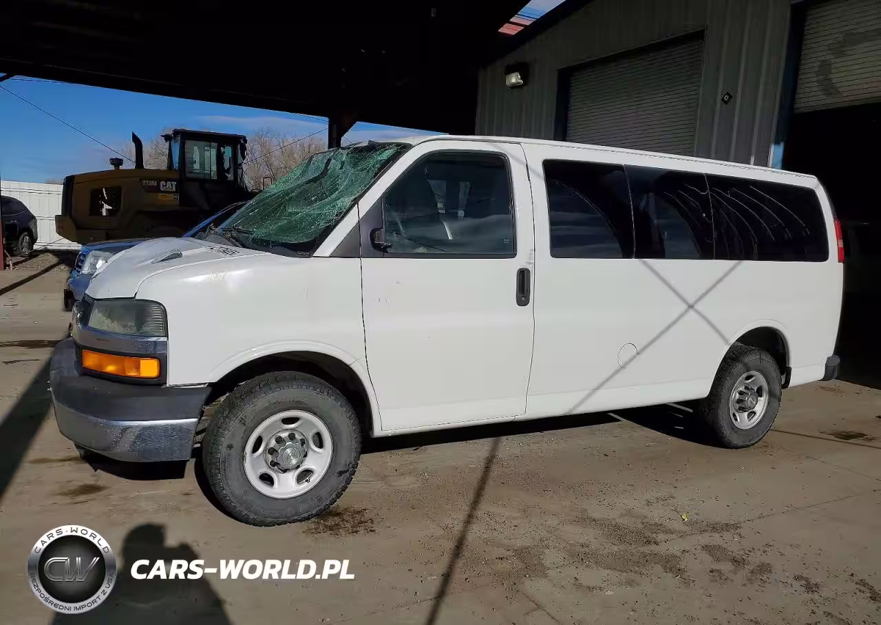 2010 Chevrolet Express G3500 Lt