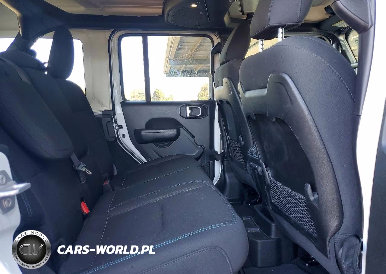 2025 Jeep Wrangler Rubicon 4Xe VIN:1C4RJXR61SW572117 - 10