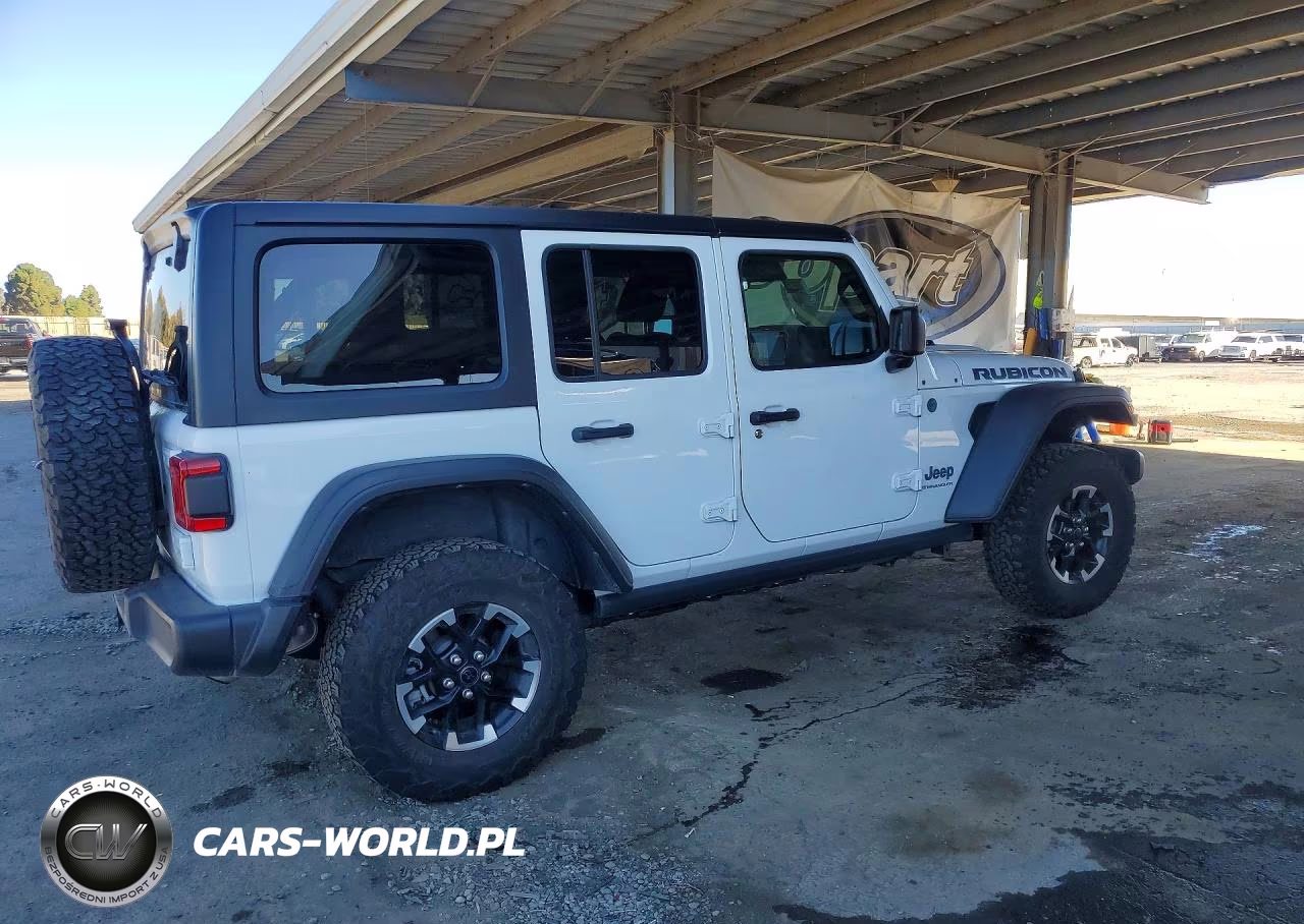2025 Jeep Wrangler Rubicon 4Xe VIN:1C4RJXR61SW572117 - 3