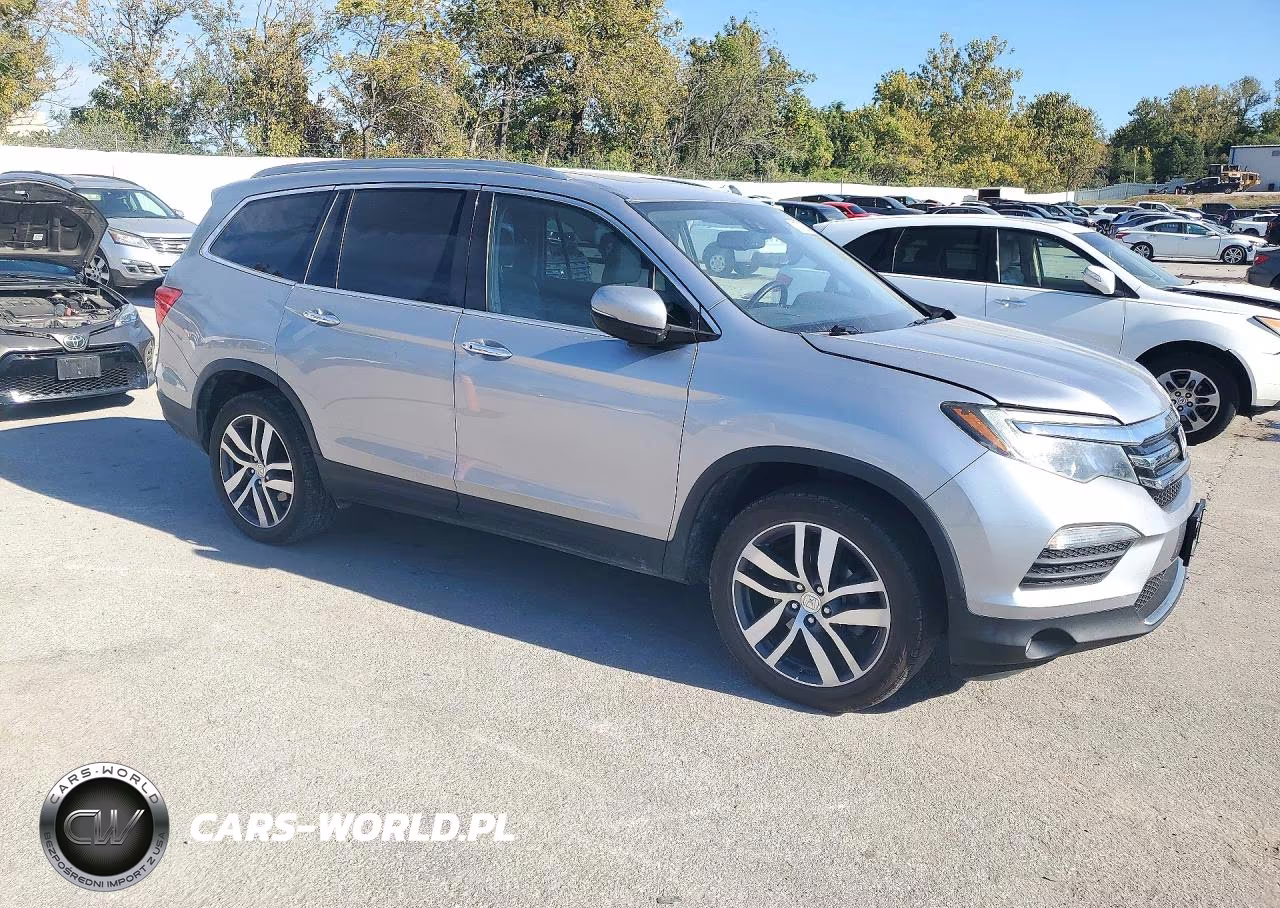 2016 Honda Pilot Elite VIN:5FNYF6H02GB018200 - 4