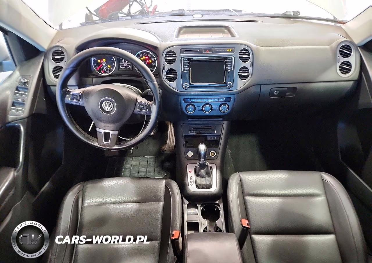 2016 Volkswagen Tiguan S VIN:WVGAV7AX4GW574873 - 8