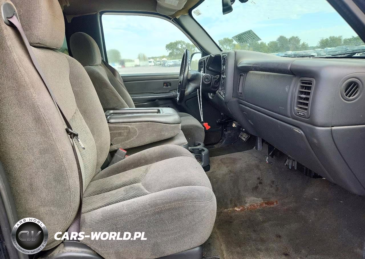 2005 Chevrolet Silverado C1500 VIN:1GCEC14T95Z206363 - 10