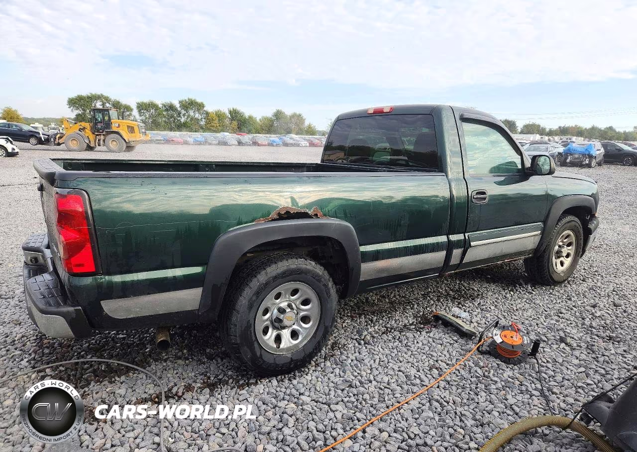 2005 Chevrolet Silverado C1500 VIN:1GCEC14T95Z206363 - 3