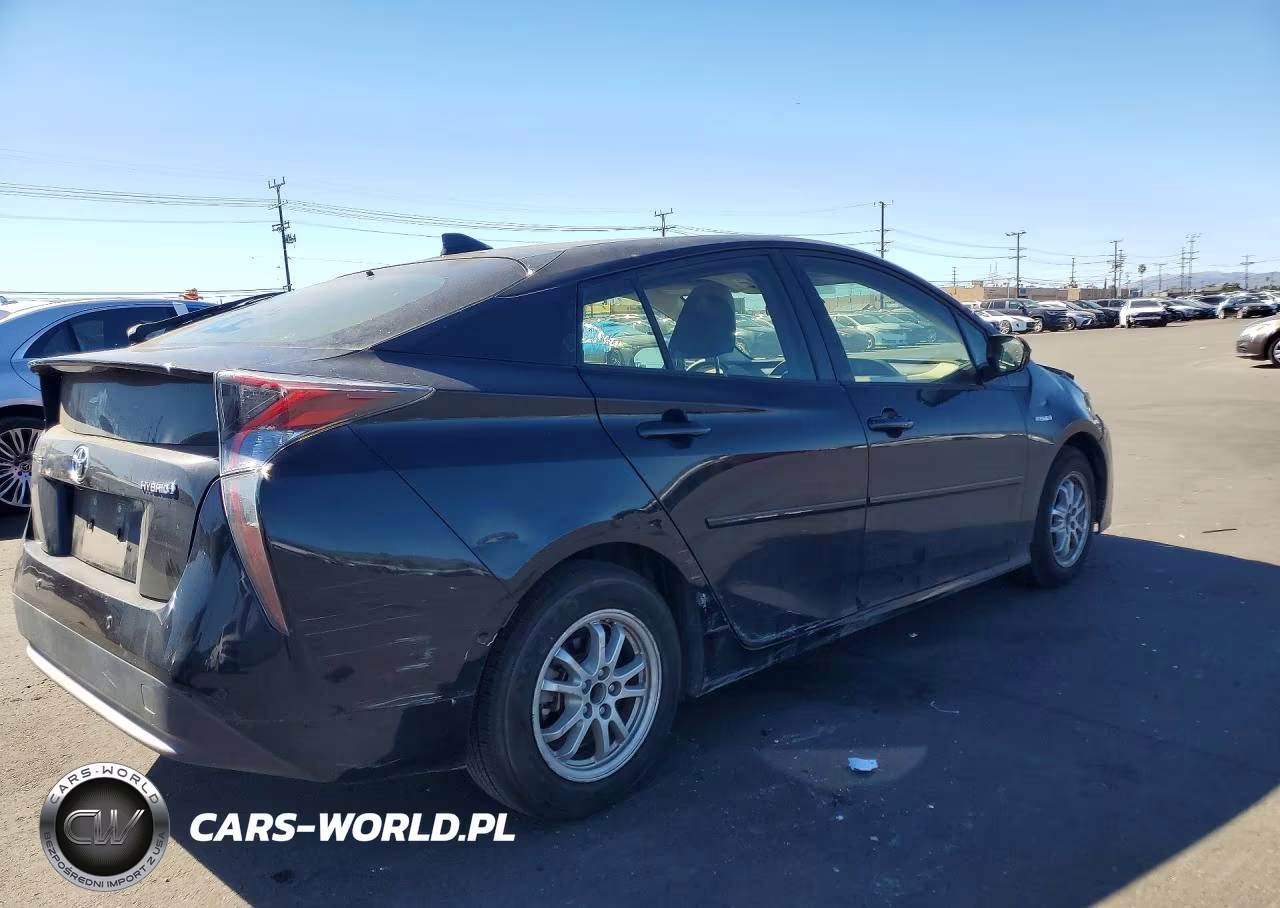 2018 Toyota Prius Two VIN:JTDKBRFU0J3587141 - 3