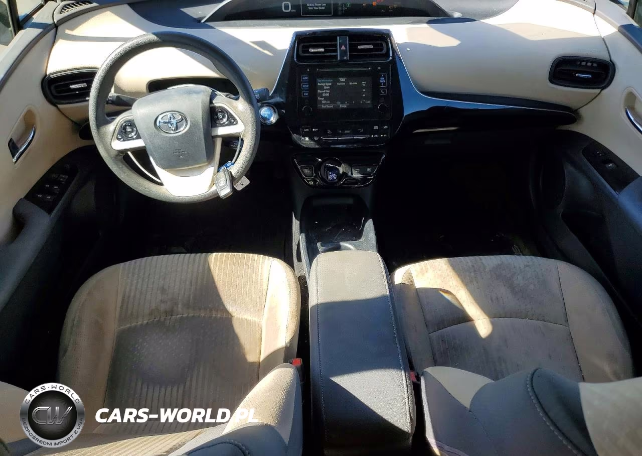 2018 Toyota Prius Two VIN:JTDKBRFU0J3587141 - 8