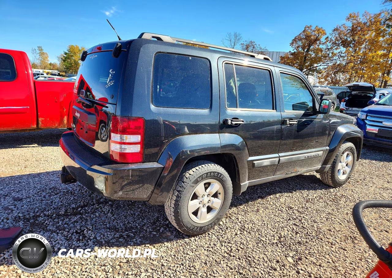 2012 Jeep Liberty Sport VIN:1C4PJMAK6CW205939 - 3