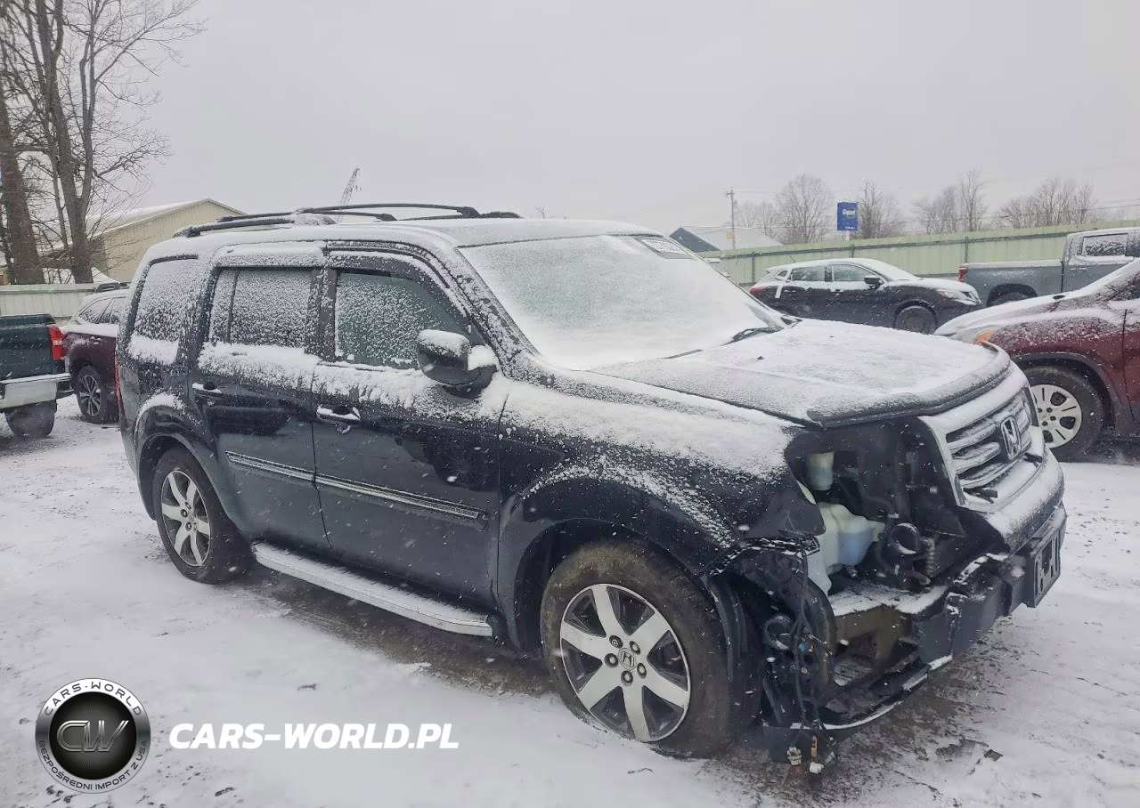 2012 Honda Pilot Touring VIN:5FNYF4H91CB067658 - 4