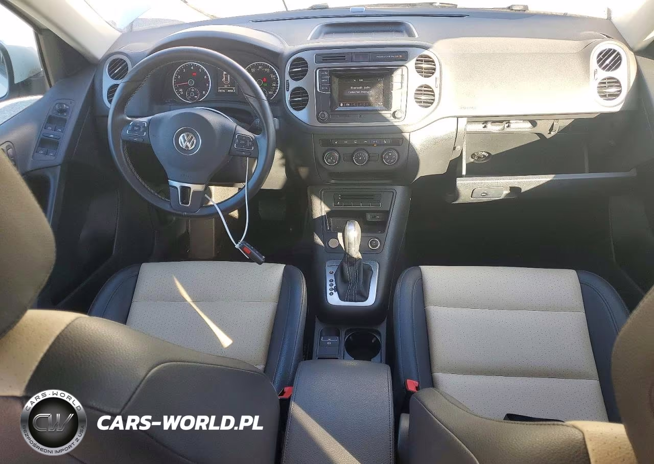 2016 Volkswagen Tiguan S VIN:WVGBV7AX5GW580668 - 8