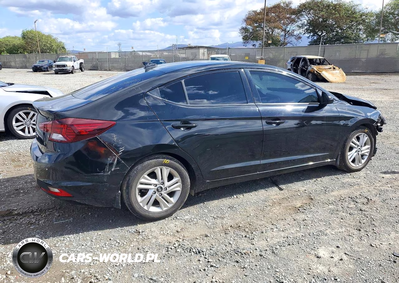 2020 Hyundai Elantra Value Edition VIN:5NPD84LFXLH602056 - 3