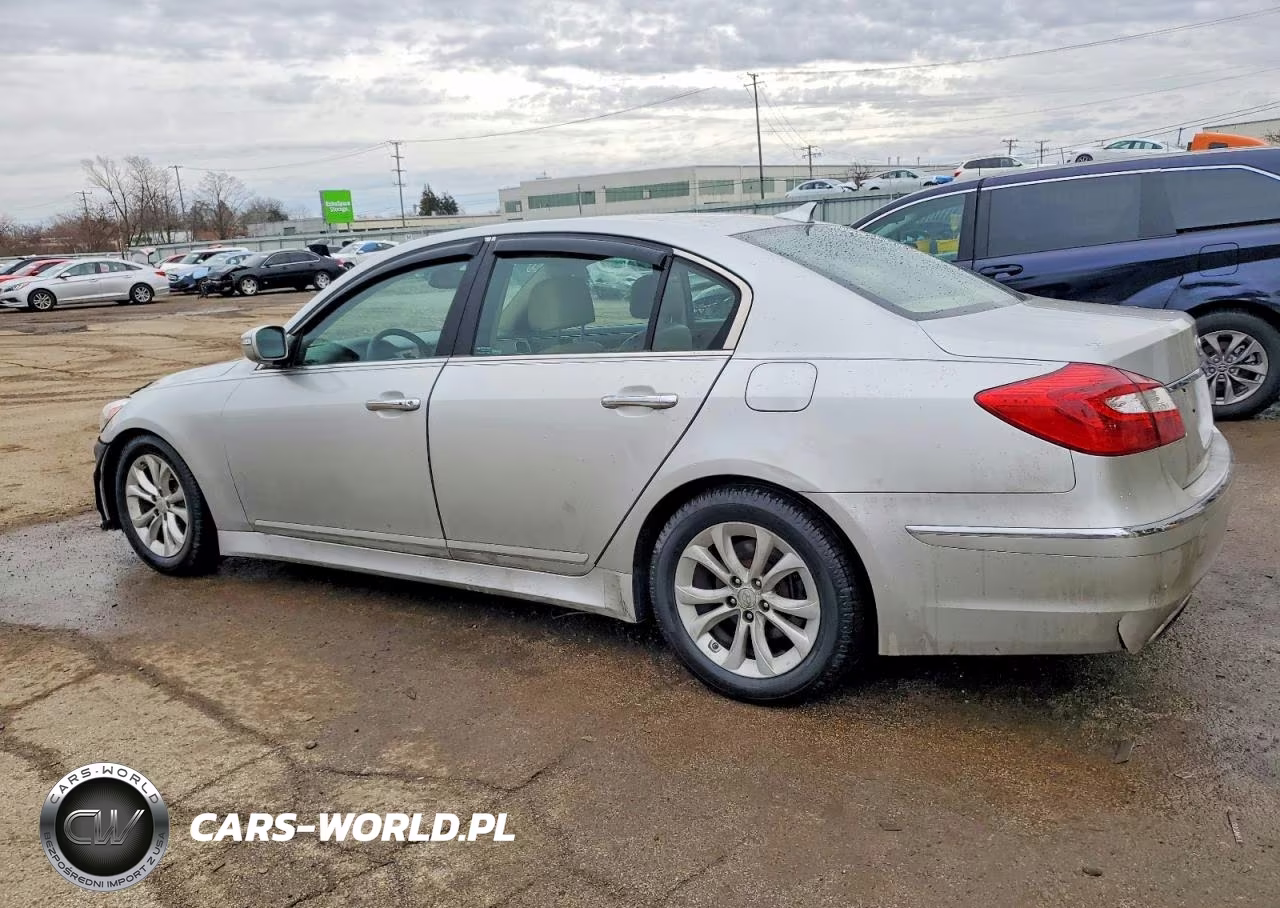 2012 Hyundai Genesis 3.8L VIN:KMHGC4DD7CU177325 - 2