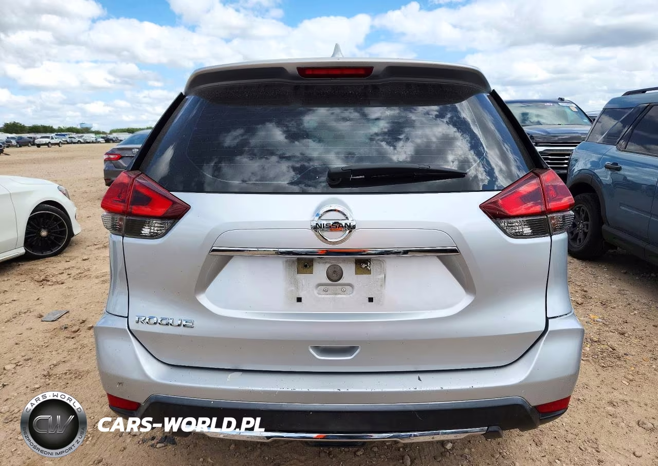 2018 Nissan Rogue S VIN:KNMAT2MT8JP520631 - 6