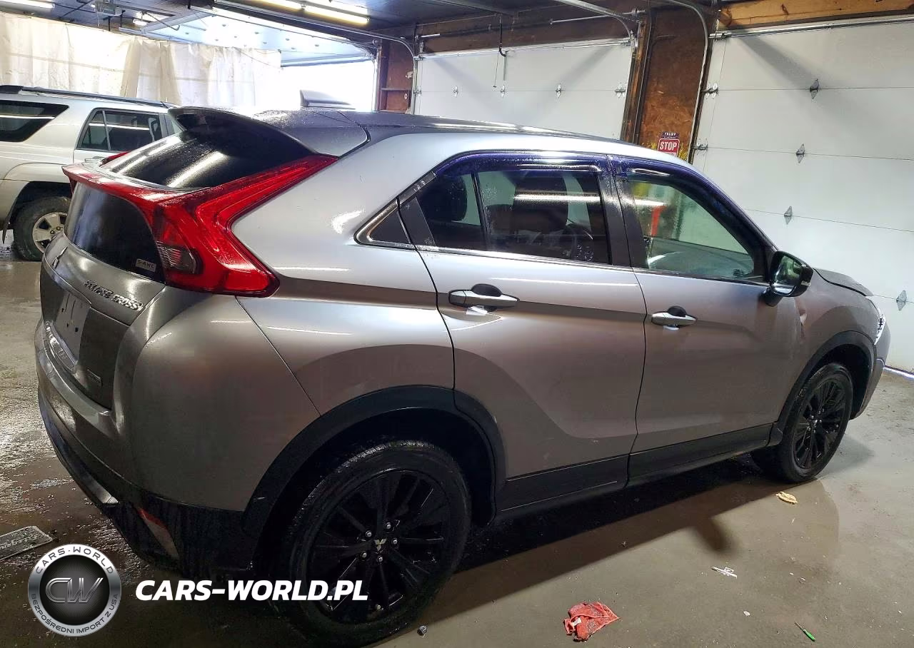 2018 Mitsubishi Eclipse Cross Le VIN:JA4AT4AA0JZ068669 - 3