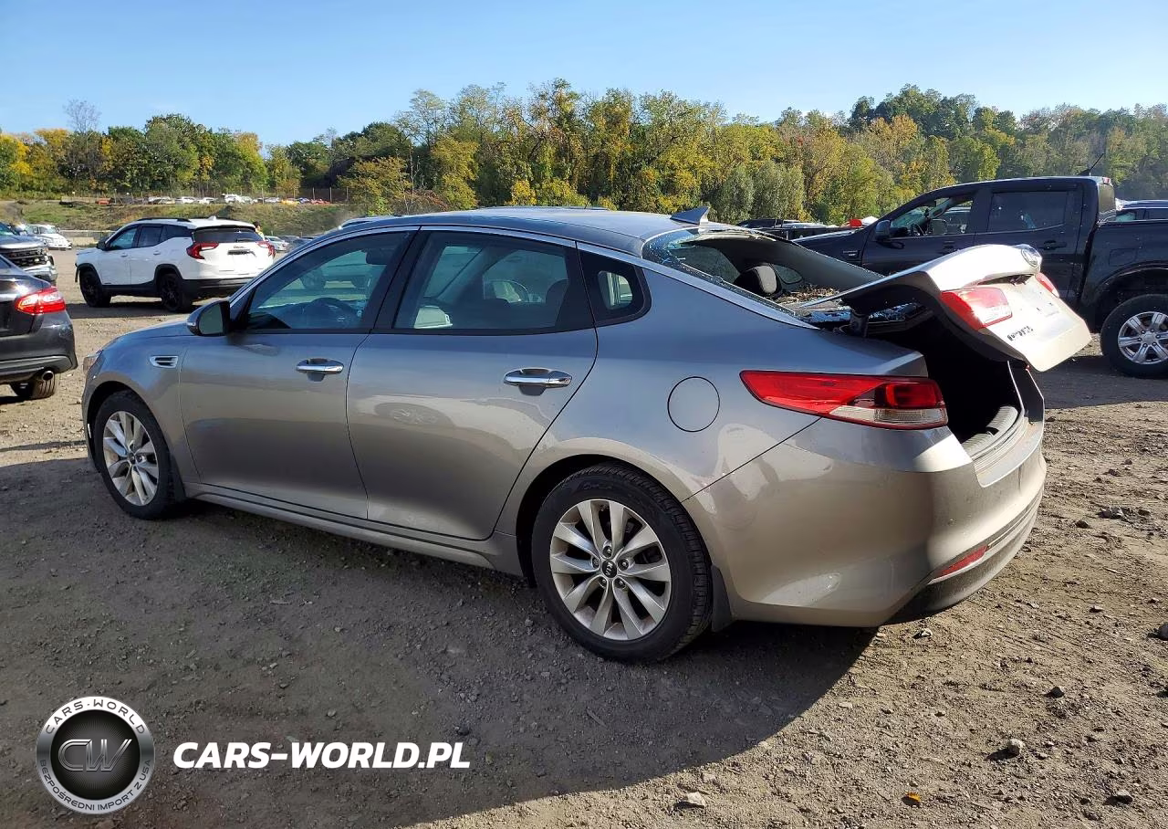 2018 Kia Optima Lx VIN:5XXGT4L3XJG270744 - 2