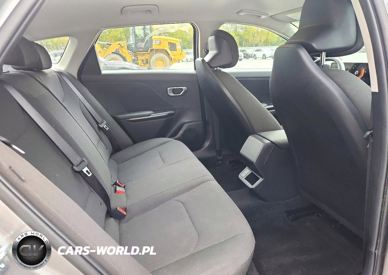 2026 Kia K4 Lxs VIN:3KPFT4DE2TE307941 - 10