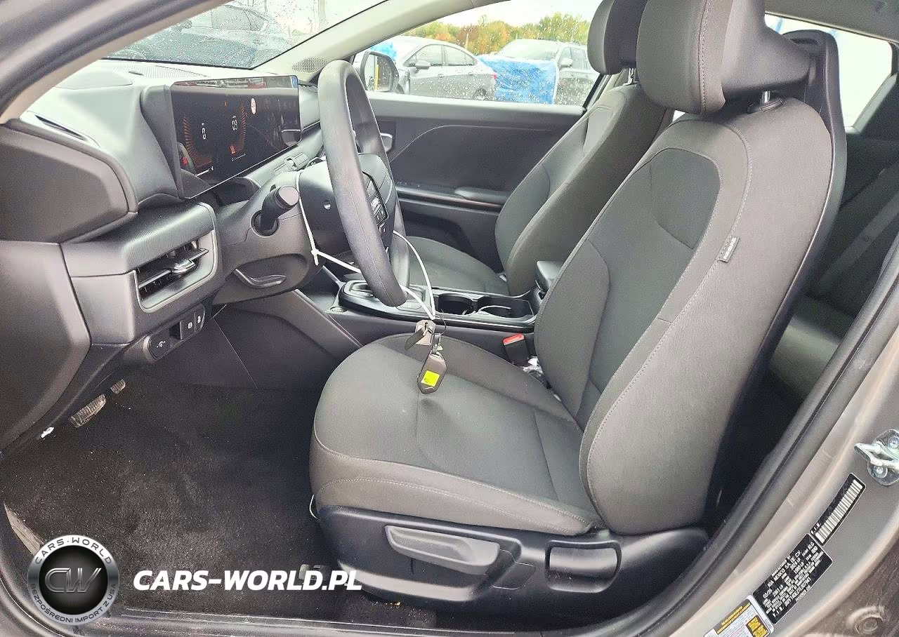 2026 Kia K4 Lxs VIN:3KPFT4DE2TE307941 - 7