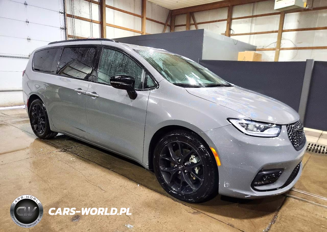2025 Chrysler Pacifica Limited VIN:2C4RC1GGXSR524417 - 4