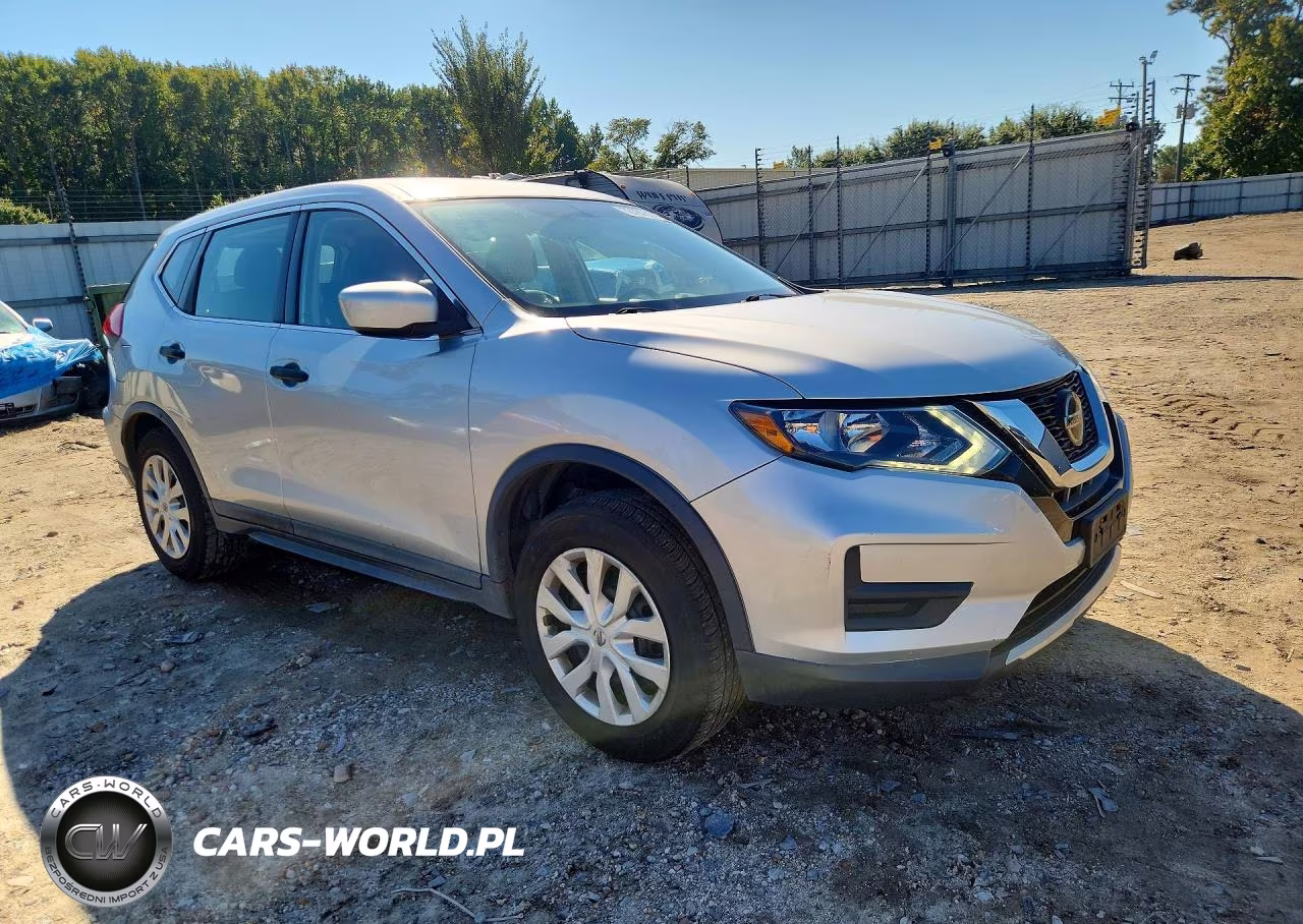 2018 Nissan Rogue S VIN:KNMAT2MV3JP502720 - 4