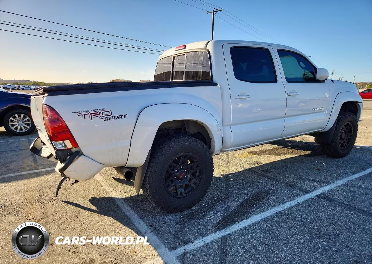2008 Toyota Tacoma Double Cab Prerunner VIN:3TMJU62N78M068079 - 3