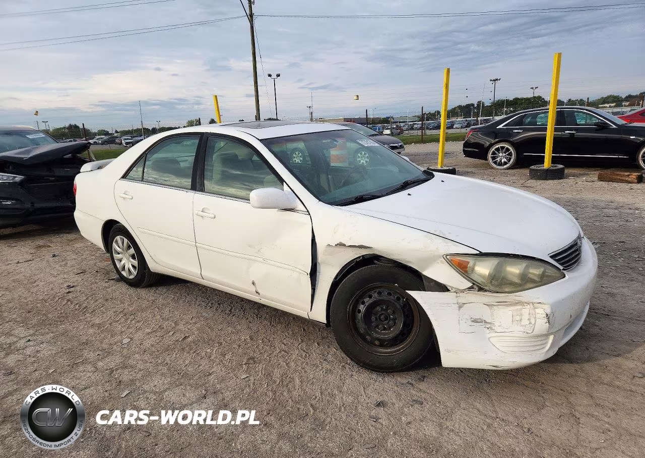 2006 Toyota Camry Le VIN:4T1BE32KX6U680366 - 4