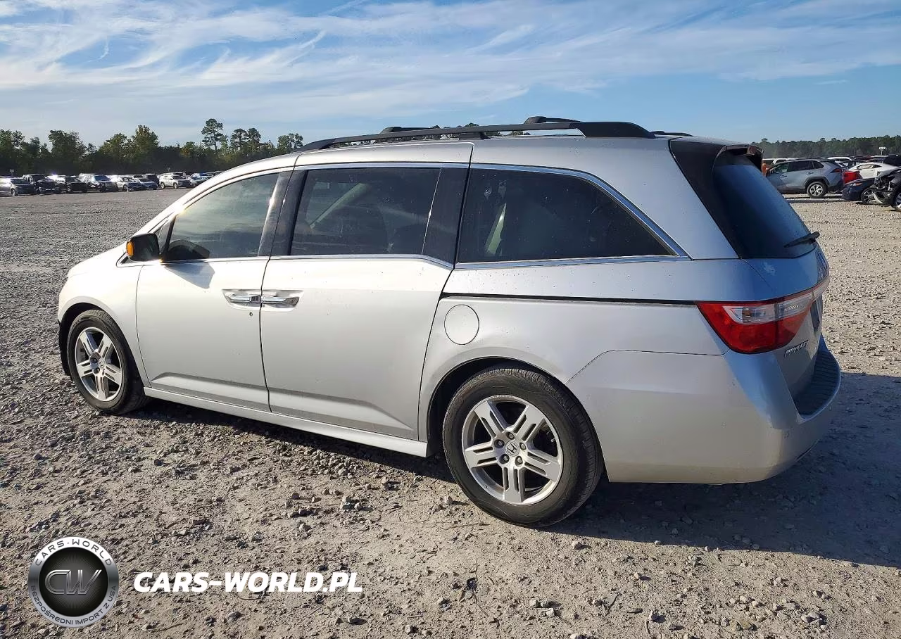 2013 Honda Odyssey Touring VIN:5FNRL5H9XDB017281 - 2