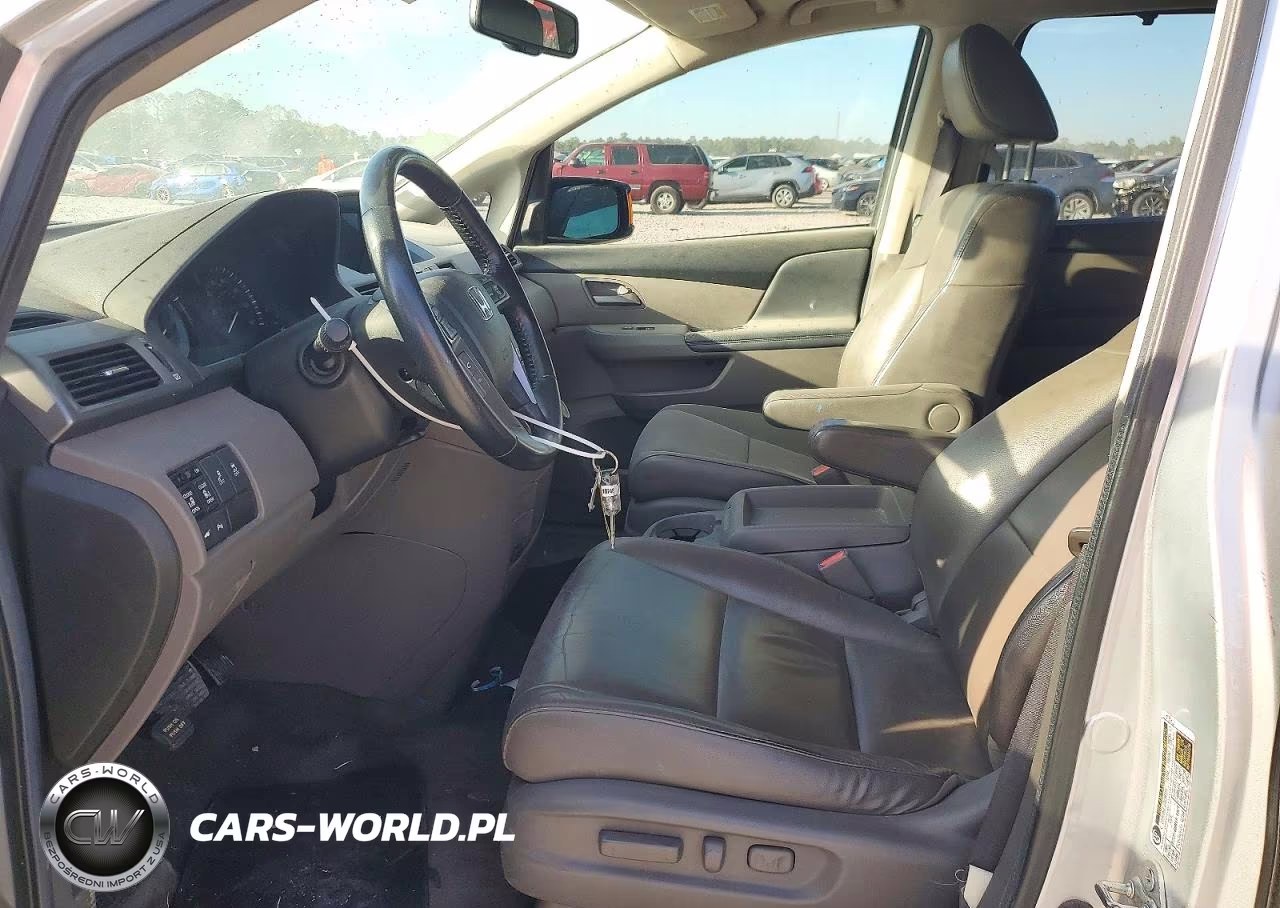 2013 Honda Odyssey Touring VIN:5FNRL5H9XDB017281 - 7
