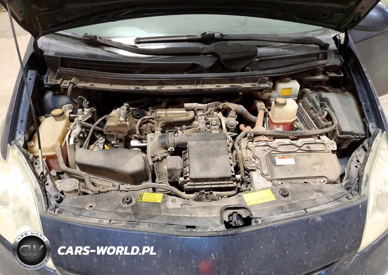 2013 Toyota Prius Two VIN:JTDKN3DU6D1635491 - 11