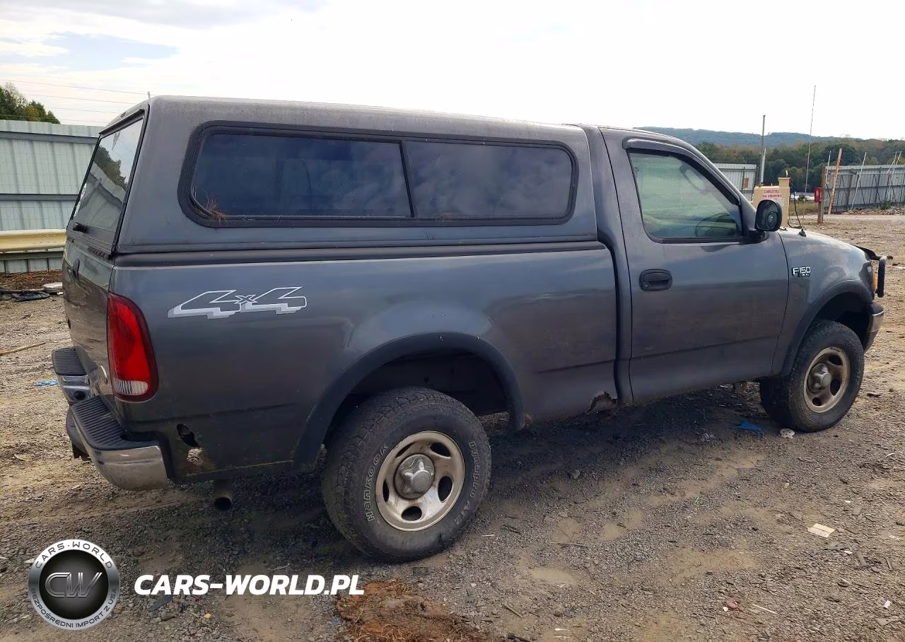2003 Ford F150 Xl VIN:1FTRF182X3NB20249 - 3