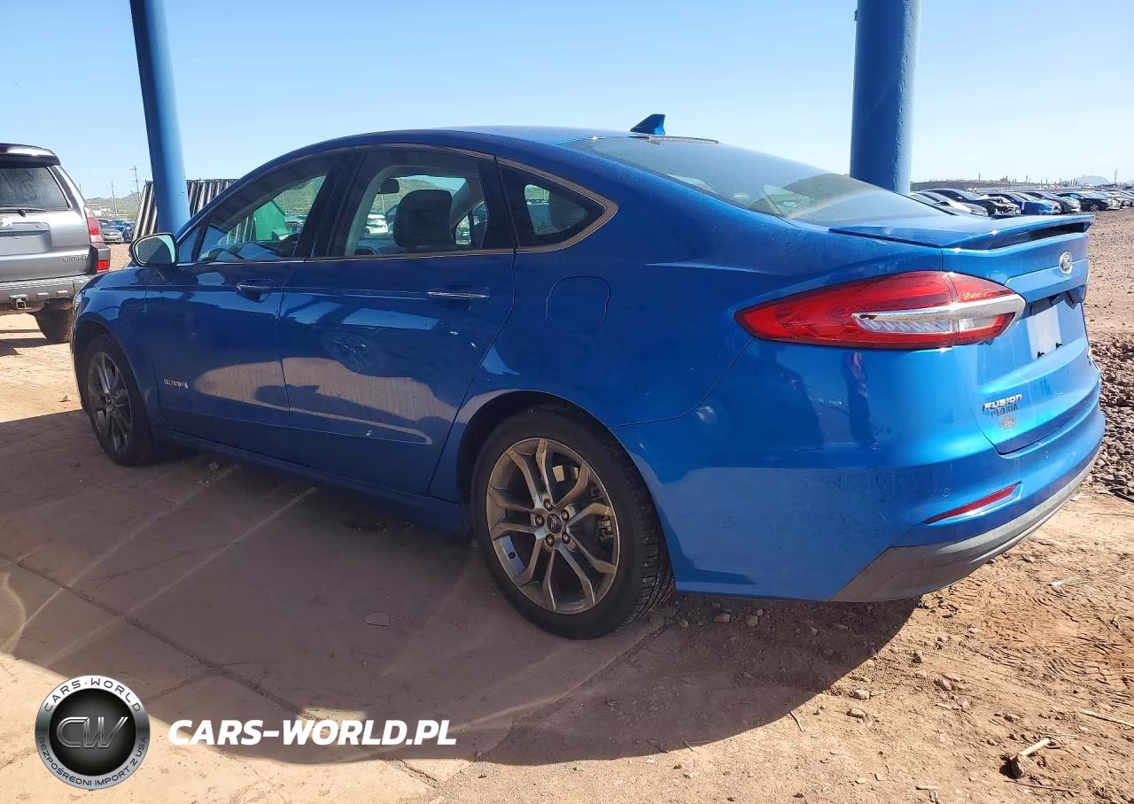 2019 Ford Fusion Titanium VIN:3FA6P0RU8KR137093 - 2