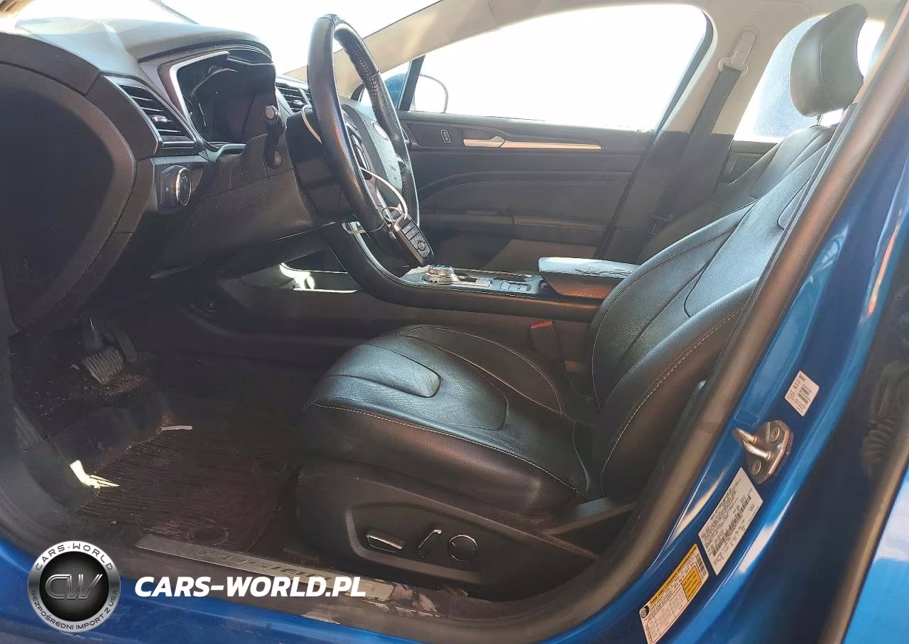 2019 Ford Fusion Titanium VIN:3FA6P0RU8KR137093 - 7