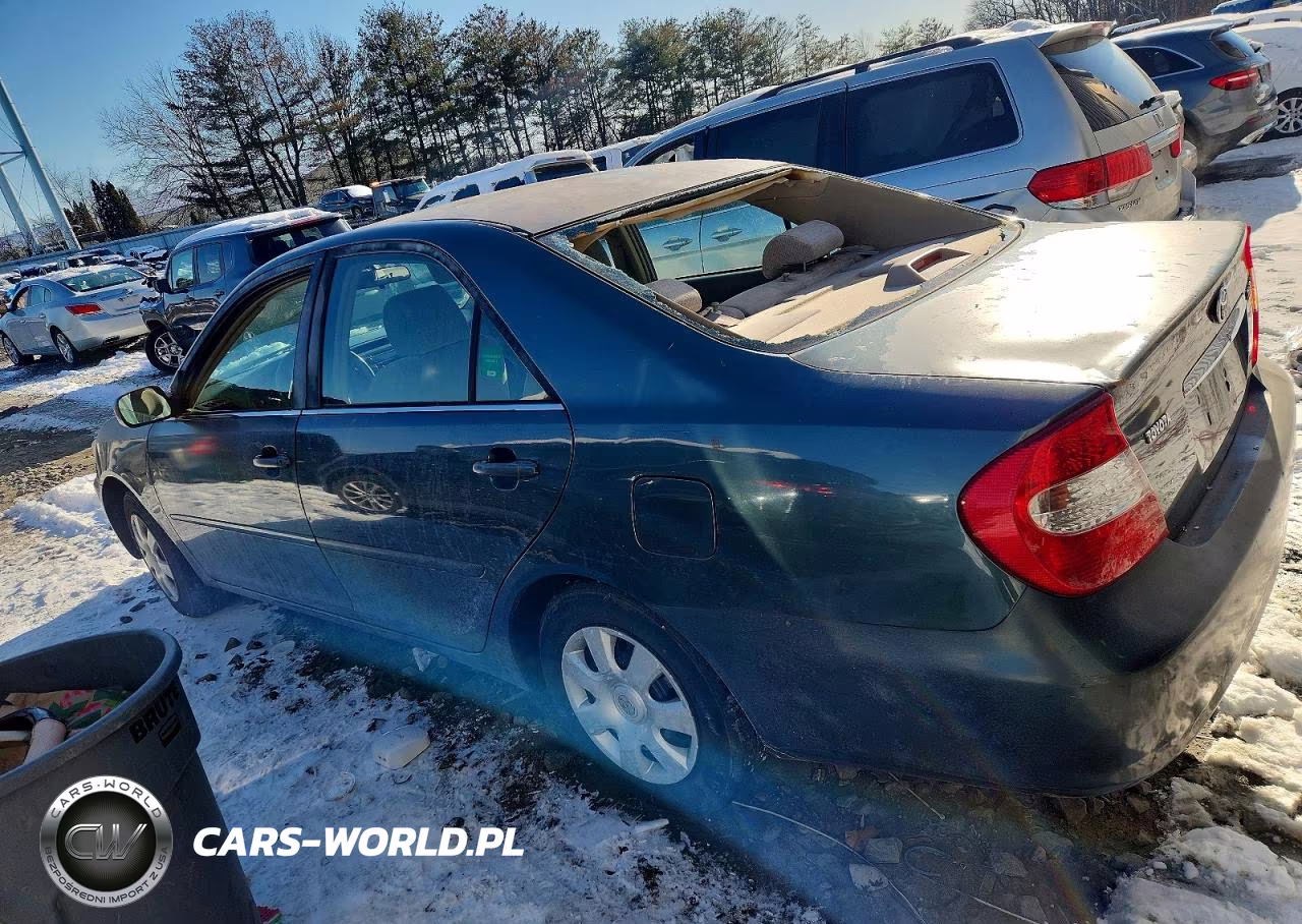 2002 Toyota Camry Le VIN:4T1BE32K92U508081 - 2