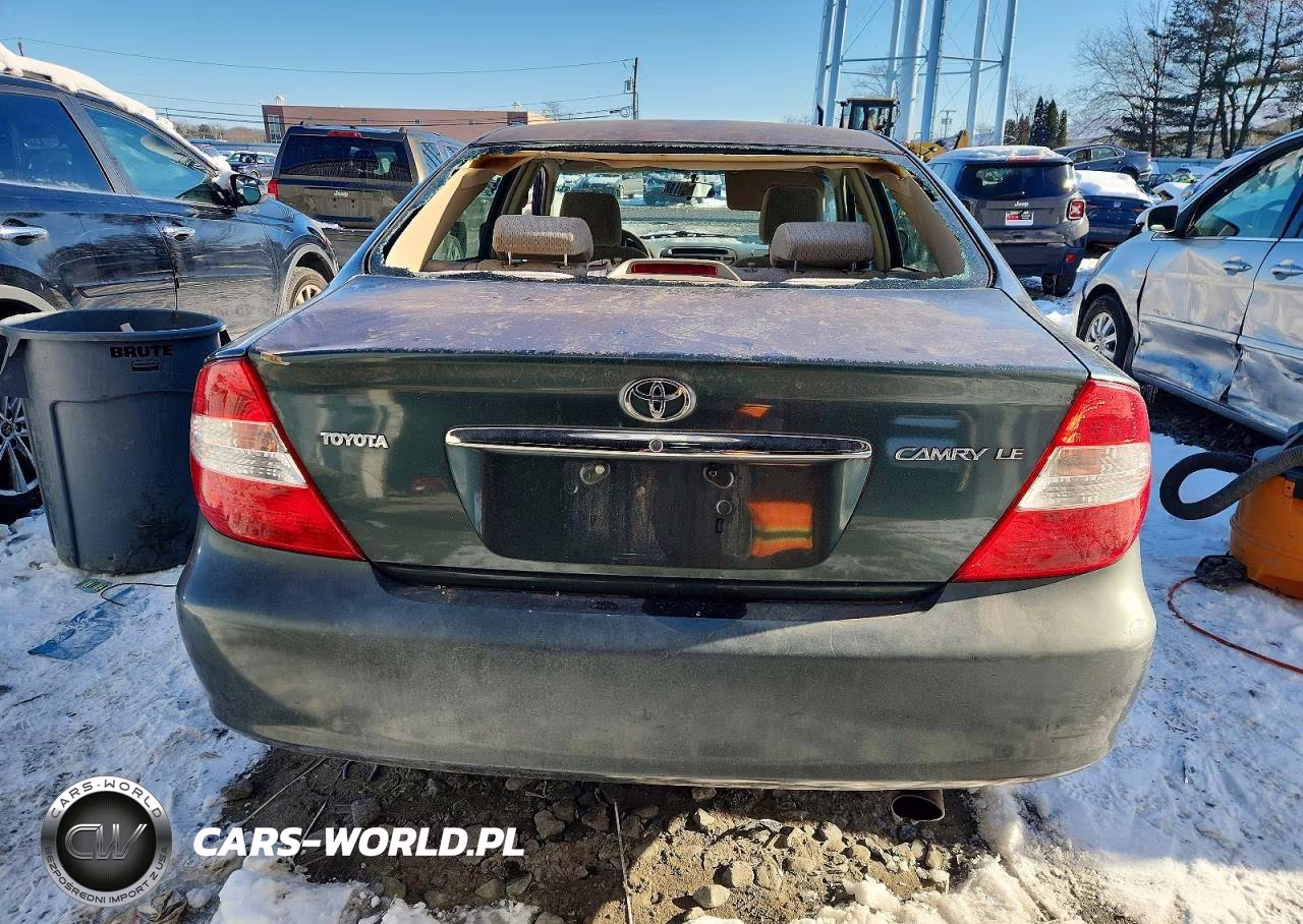 2002 Toyota Camry Le VIN:4T1BE32K92U508081 - 6