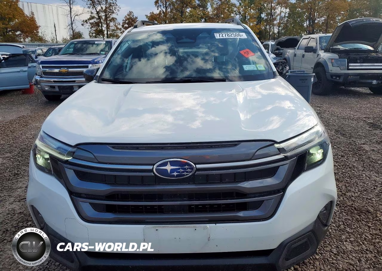 2025 Subaru Forester Limited VIN:JF2SLDRC8SH490097 - 5