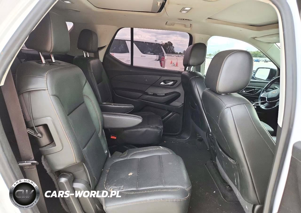 2019 Chevrolet Traverse Premier VIN:1GNERKKW6KJ255832 - 11