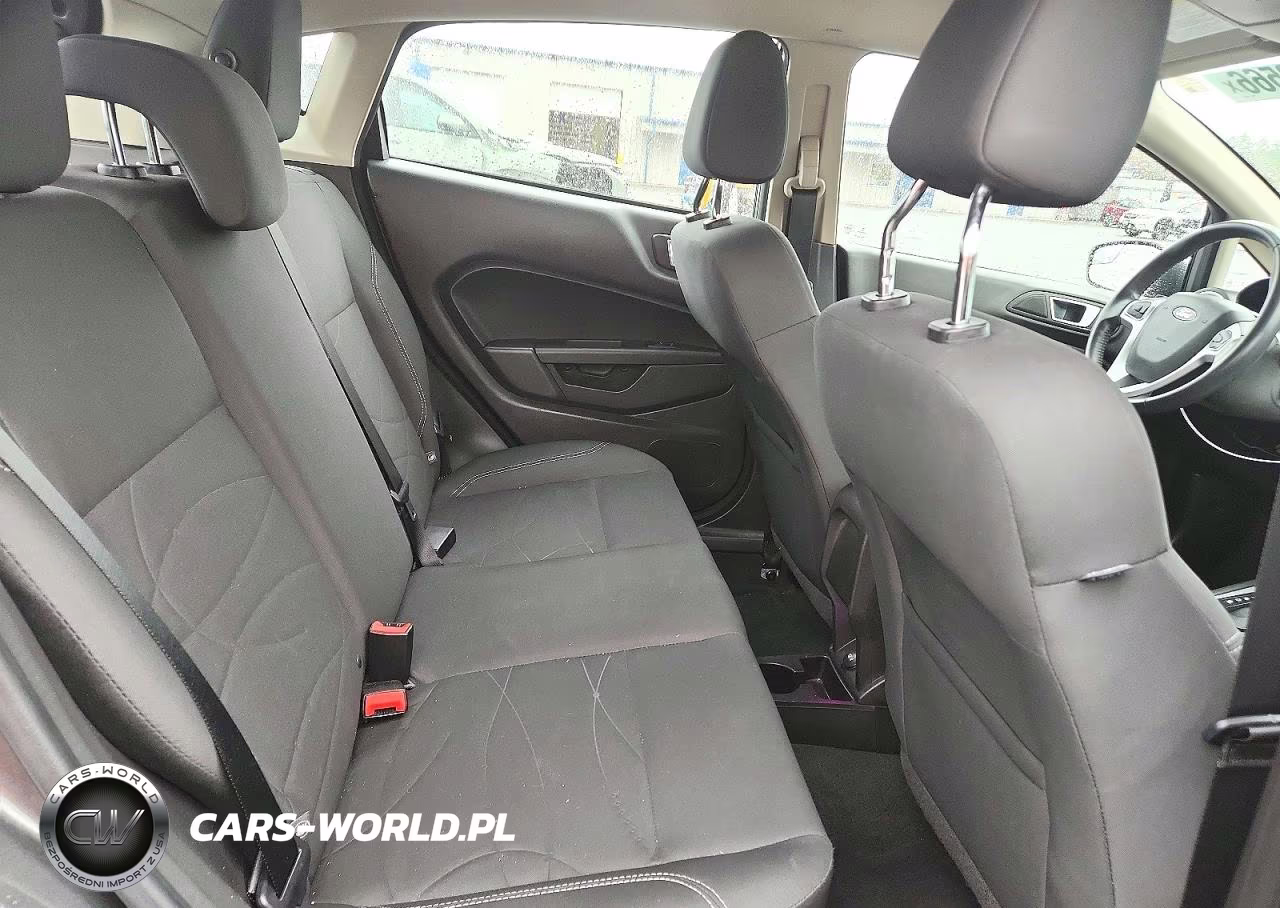 2016 Ford Fiesta Se VIN:3FADP4EJ3GM118983 - 10