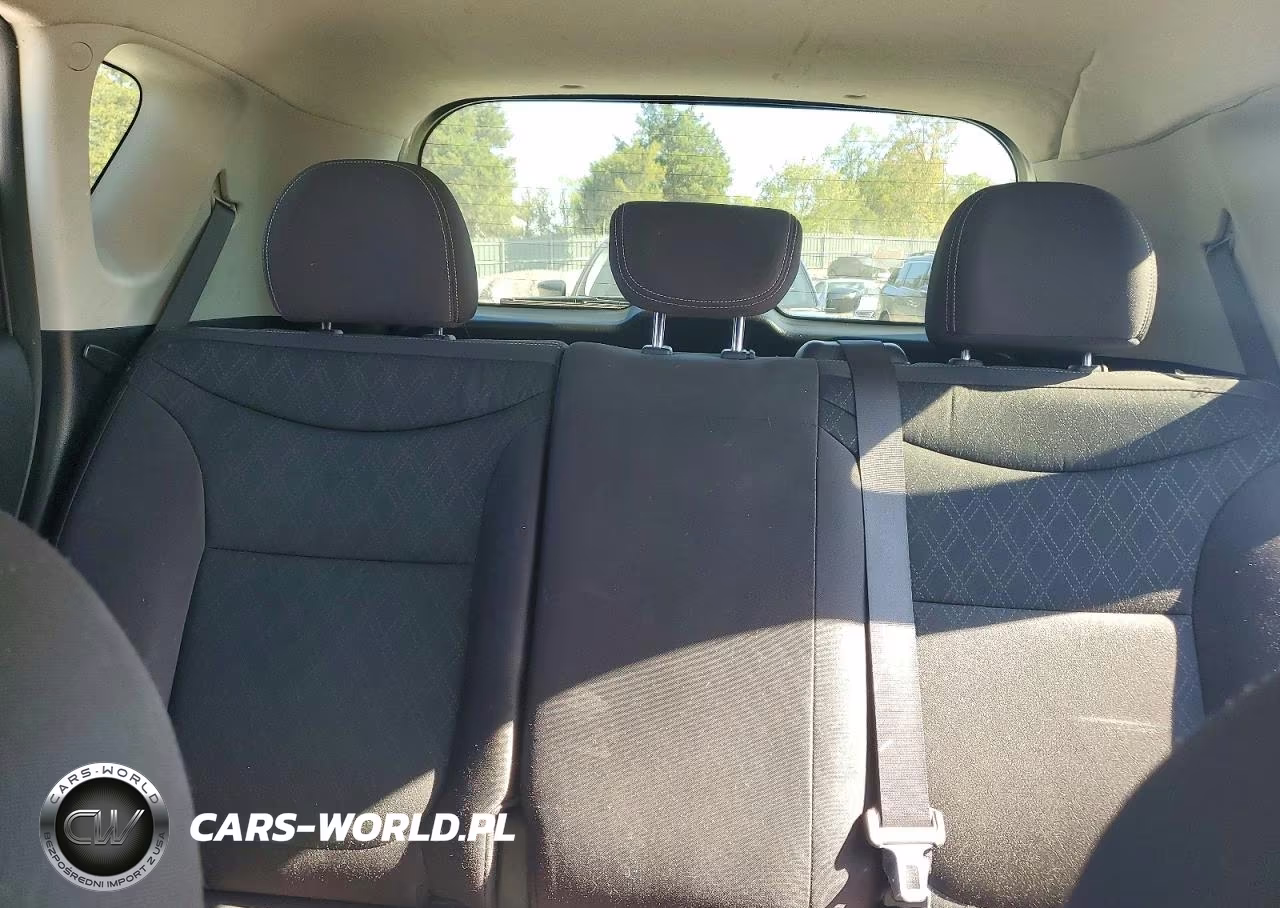 2016 Kia Soul Base VIN:KNDJN2A20G7239020 - 10