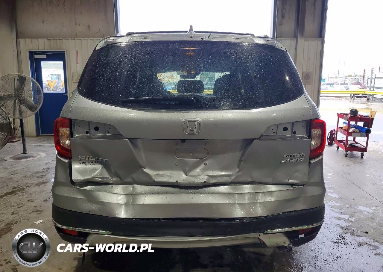 2020 Honda Pilot Touring VIN:5FNYF6H90LB005065 - 6