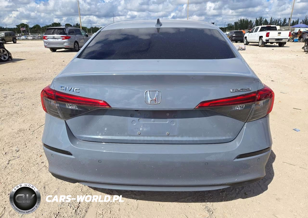 2024 Honda Civic Touring VIN:2HGFE1F94RH302568 - 6