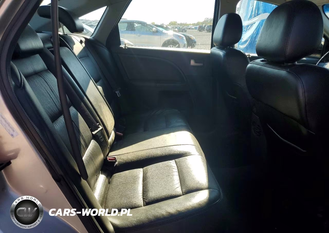 2007 Ford Five Hundred VIN:1FAHP25197G142348 - 10
