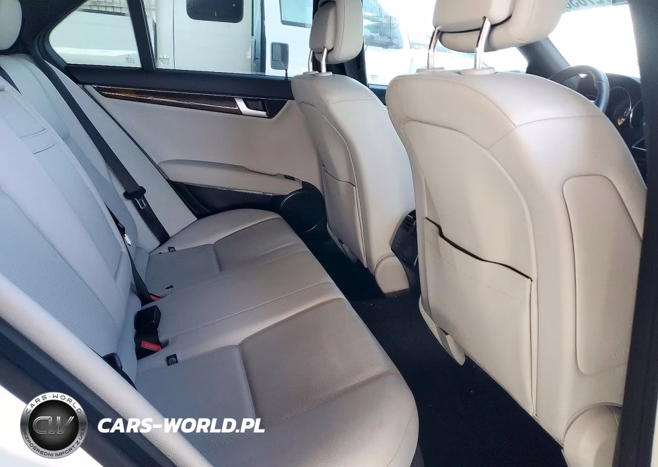 2012 Mercedes-Benz C 250 VIN:WDDGF4HB9CR192275 - 10