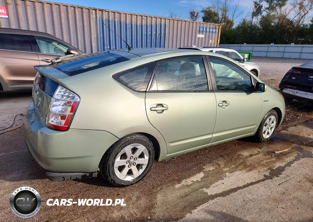 2006 Toyota Prius Base VIN:JTDKB20U867512381 - 3