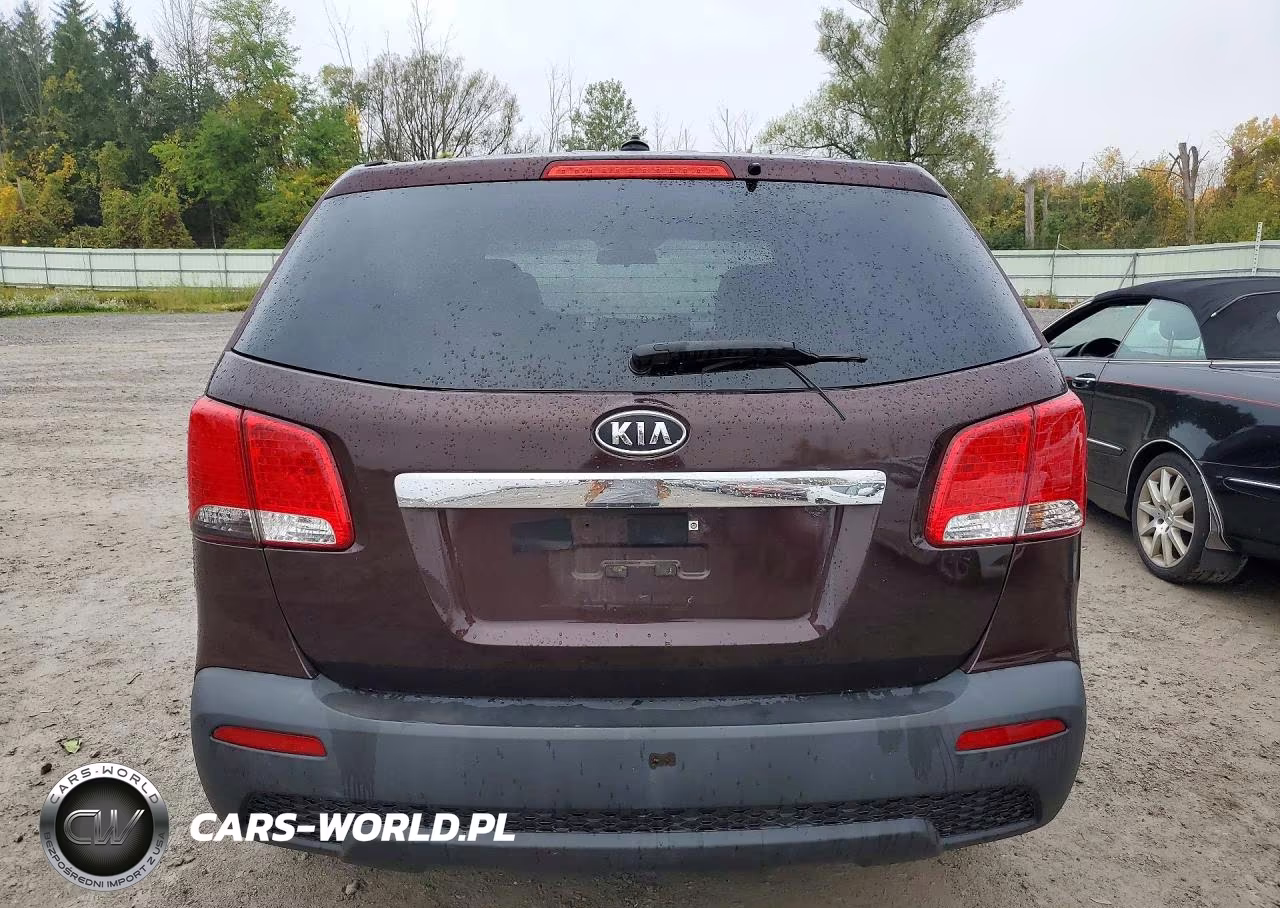 2011 Kia Sorento Lx VIN:5XYKT3A18BG103608 - 6