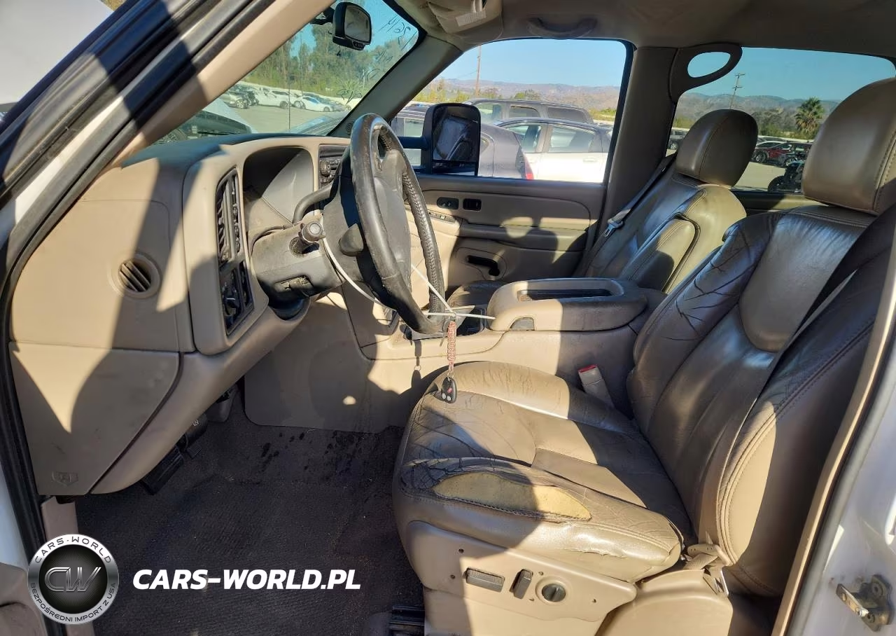 2007 Chevrolet Silverado K2500 Heavy Duty VIN:1GCHK23D67F155330 - 7