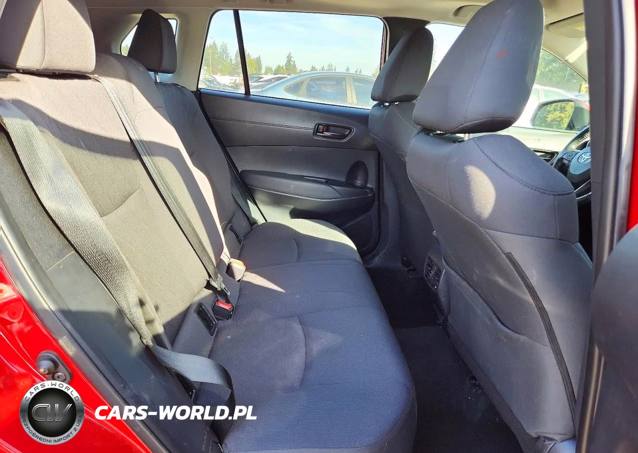 2023 Toyota Corolla Cross Le VIN:7MUBAABGXPV048463 - 11