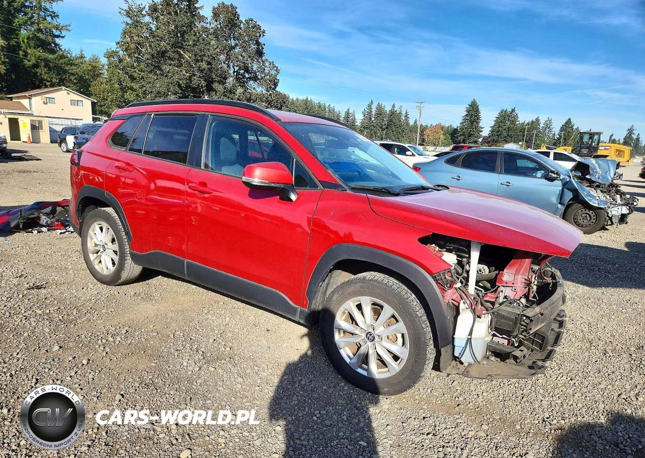 2023 Toyota Corolla Cross Le VIN:7MUBAABGXPV048463 - 4