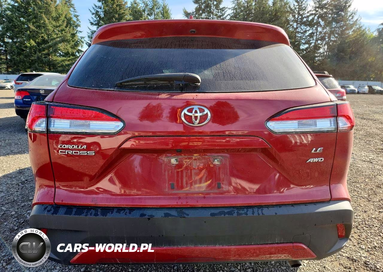 2023 Toyota Corolla Cross Le VIN:7MUBAABGXPV048463 - 6