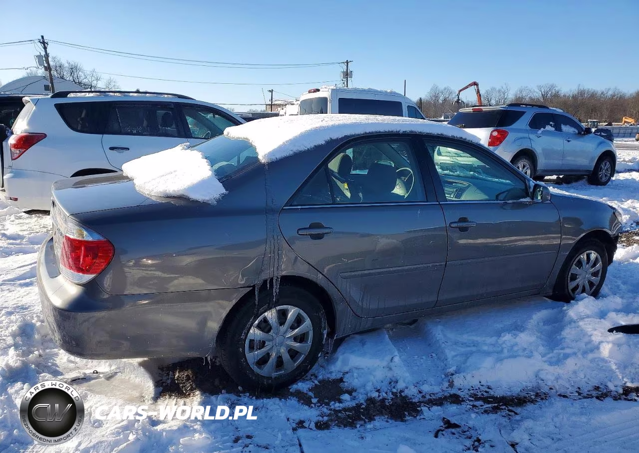 2006 Toyota Camry Le VIN:4T1BE32K16U726957 - 3