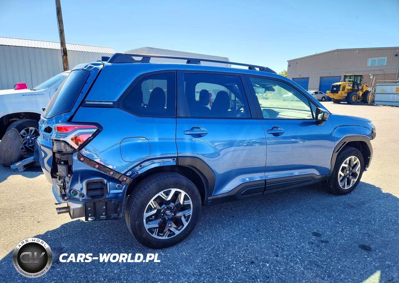 2025 Subaru Forester Premium VIN:JF2SLDDC7SH451184 - 3