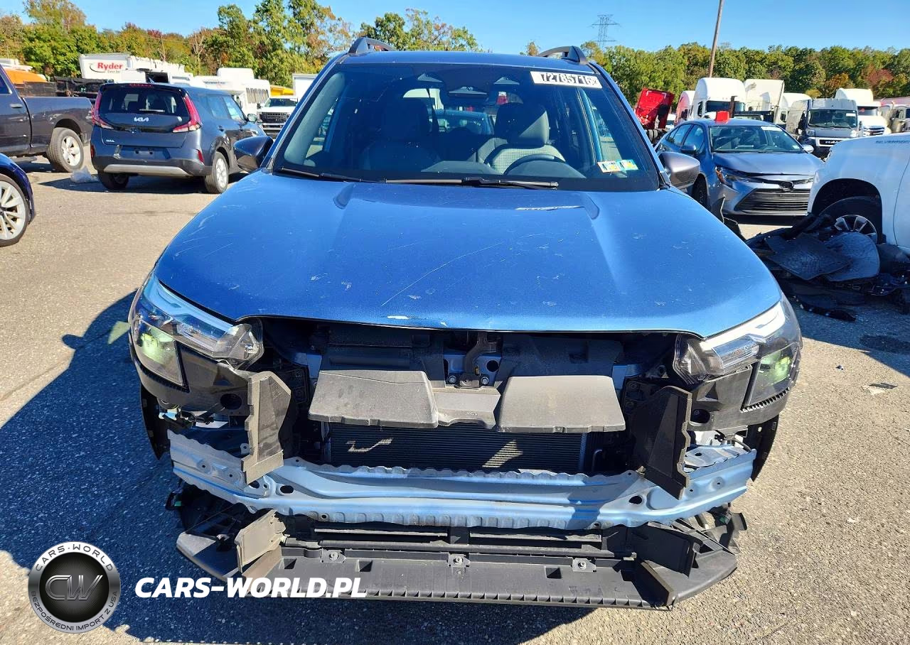 2025 Subaru Forester Premium VIN:JF2SLDDC7SH451184 - 5